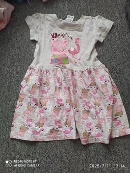 Dívčí šaty Prasátko Peppa velikost  110
