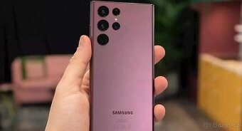 Zanovni telefon Samsung S22 Ultra a 3 darky pro nejrychlejsi
