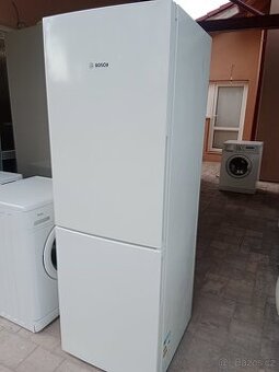 Lednice s mrazakem Bosch - 1