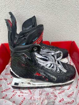 Hokejové brusle CCM Jestpeed FT6 Pro