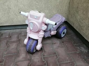 Dětská plastová tříkolka – motorka