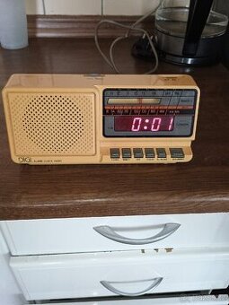 Starý Rádio Budík