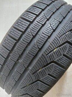 ❄️245/40 R18 Pirelli Zimní pneumatiky❄️