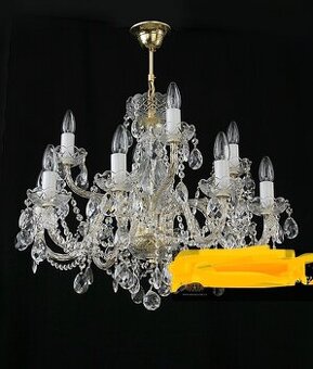 Křišťálový lustr