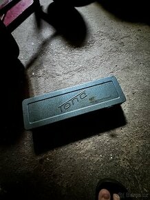 Tona momentovy klíč.