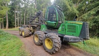 Vyvážecí souprava JOHN DEERE 1110E