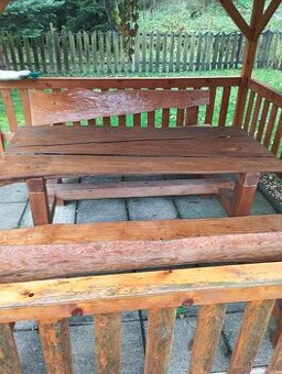 Prodám altán a zahradní nábytek