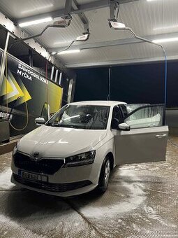 Škoda Fabie ||| (2020) top stav