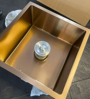 1-komorový nerezový dřez 450x450x210 mm, rose gold