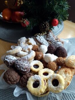 Domácí vánoční cukroví