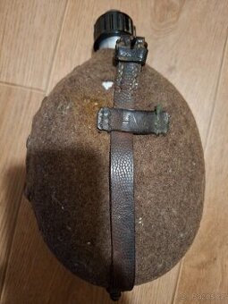 Německá polní láhev značená, podepsaná