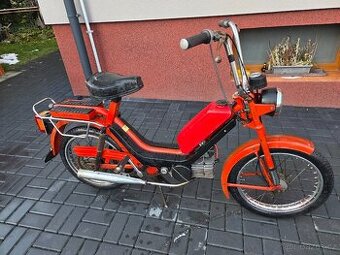 Babetta 210 s kartičkou, červená 4.