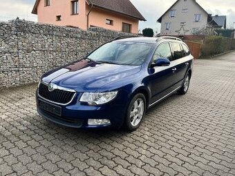 Skoda Superb Comfortline 2011 1.6 TDI 77kW