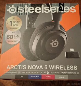 herní sluchátka SteelSeries Arctis Nova 5 s donglem
