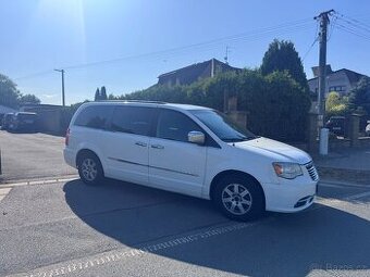 Chrysler Town Country 3,6 V6 RT El dveře DO 2011