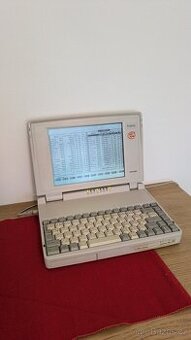 Toshiba T1910 oldcomp historický PC