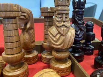 ŠACHY XL z 19stol.masiv ručně vyřezávané