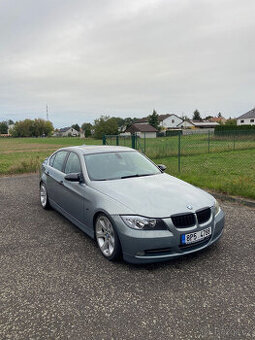 Bmw e90 330i