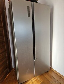 Americká lednička / chladnička