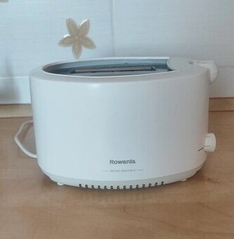 Topinkovač Rowenta