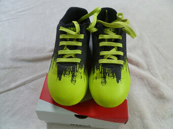 Kopačky Kensis vel. 31