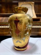 Prodám Váza červenozlatá Bohemia glass smalt novoborské sklo