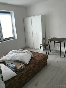 Pronajmu byt 3+1 v RD (možno po pokojích) v Uherském Hradišt