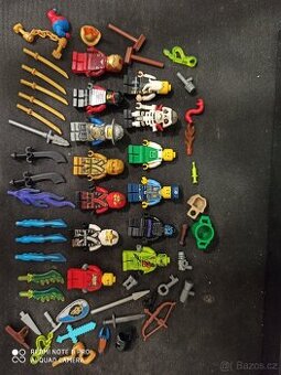 Lego postavičky + zbraně a ostatní