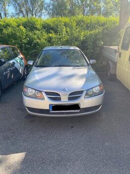 Nissan Almera 1.5 Benzín