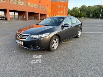 Honda Accord 2013, 2.2, 110kw