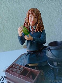 Soška Iron Studios Harry Potter - Hermione Granger Polyjuice