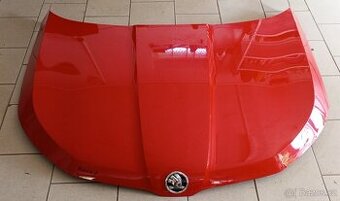 Škoda Karoq kapota