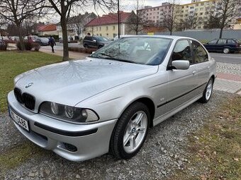 BMW 535i,V8,servis BMW,M-packet...