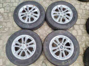 Hyundai i30 original alu. disky 5x114,3 R15