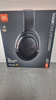 Sluchátka JBL TOURONE ONE Wireless