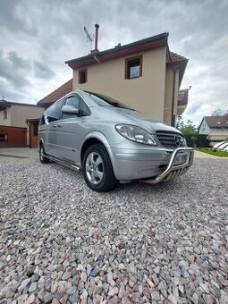 Mercedes Viano