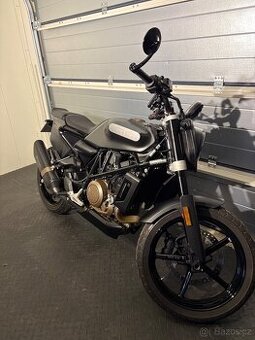 Husqvarna Svartpilen 701
