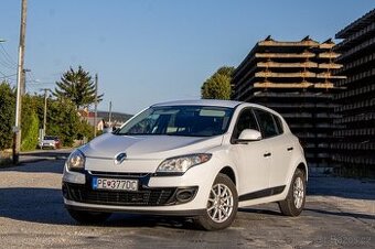 Renault Mégane 1.6 16V Expression / AJ NA SPLÁTKY /