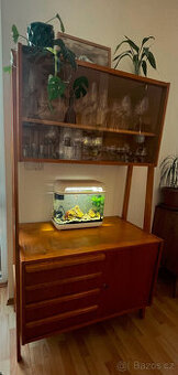 Skříň z obývací sestavy MONTI 300 - František Jirák