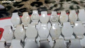 Staré porcelánové víčka