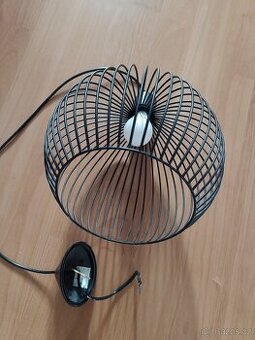 Lustr kovový černý