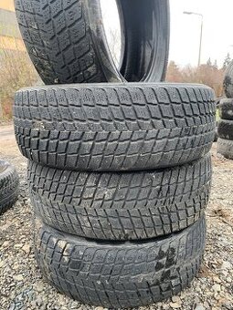 225/60 R17 zimní