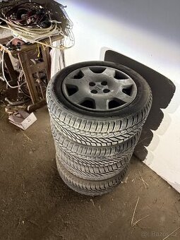 Pneu 195/60 r15 + plechové disky