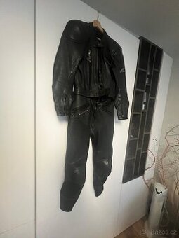 Dámska motokombineza