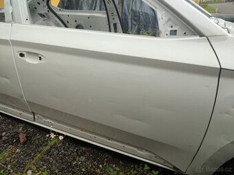 Dveře, výřez,  Škoda Superb 3 sedan
