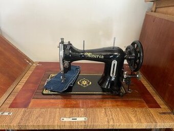 Šicí stroj Minerva