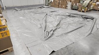 Krycí plachta na bazén