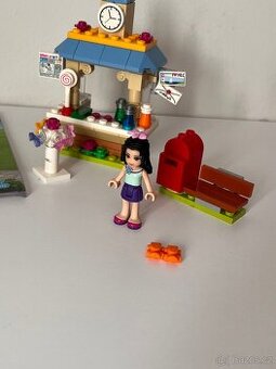 LEGO Friends 41098 Andrejin stánek pro turisty