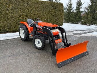 Malotraktor kubota GL27 Grandel S čelním nakladačem 450 kg