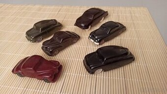 Bakelitová autíčka Igra Směr bakelit